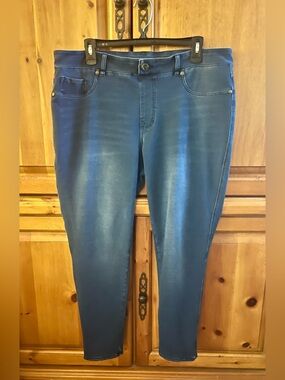 Comfy DG2 Petite Knit Jeans. XL
